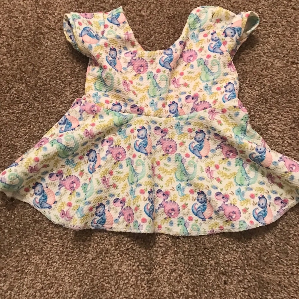 Dragon top